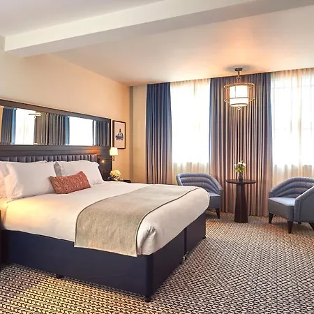 The Grand Hotel 5*